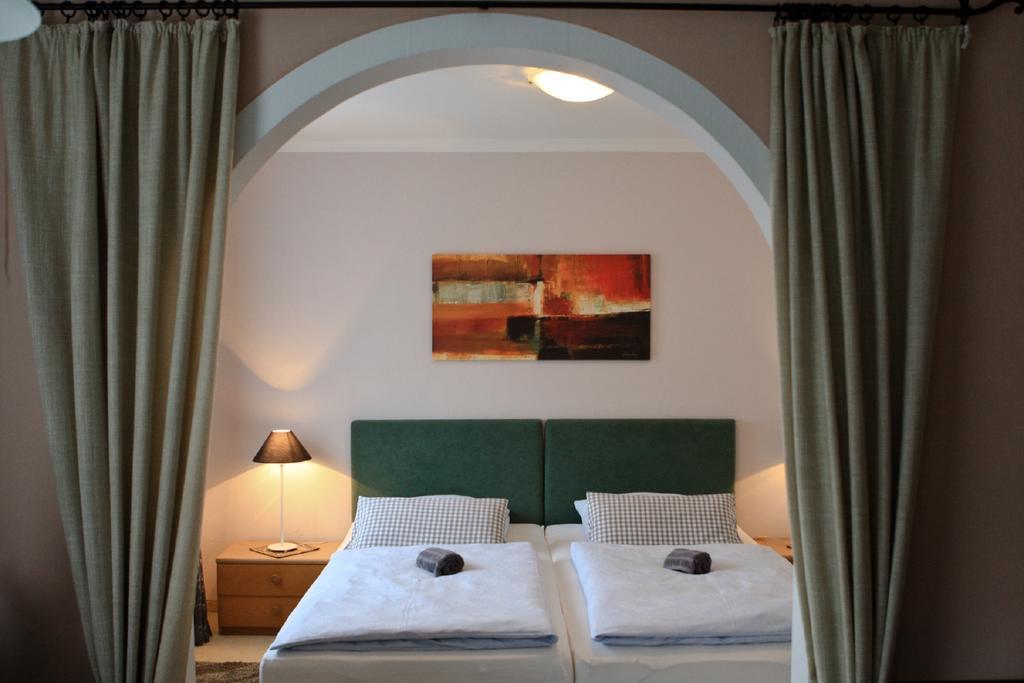 Ferienwohnungen Gaestehaus Sonnenkreis Ruhpolding Room photo